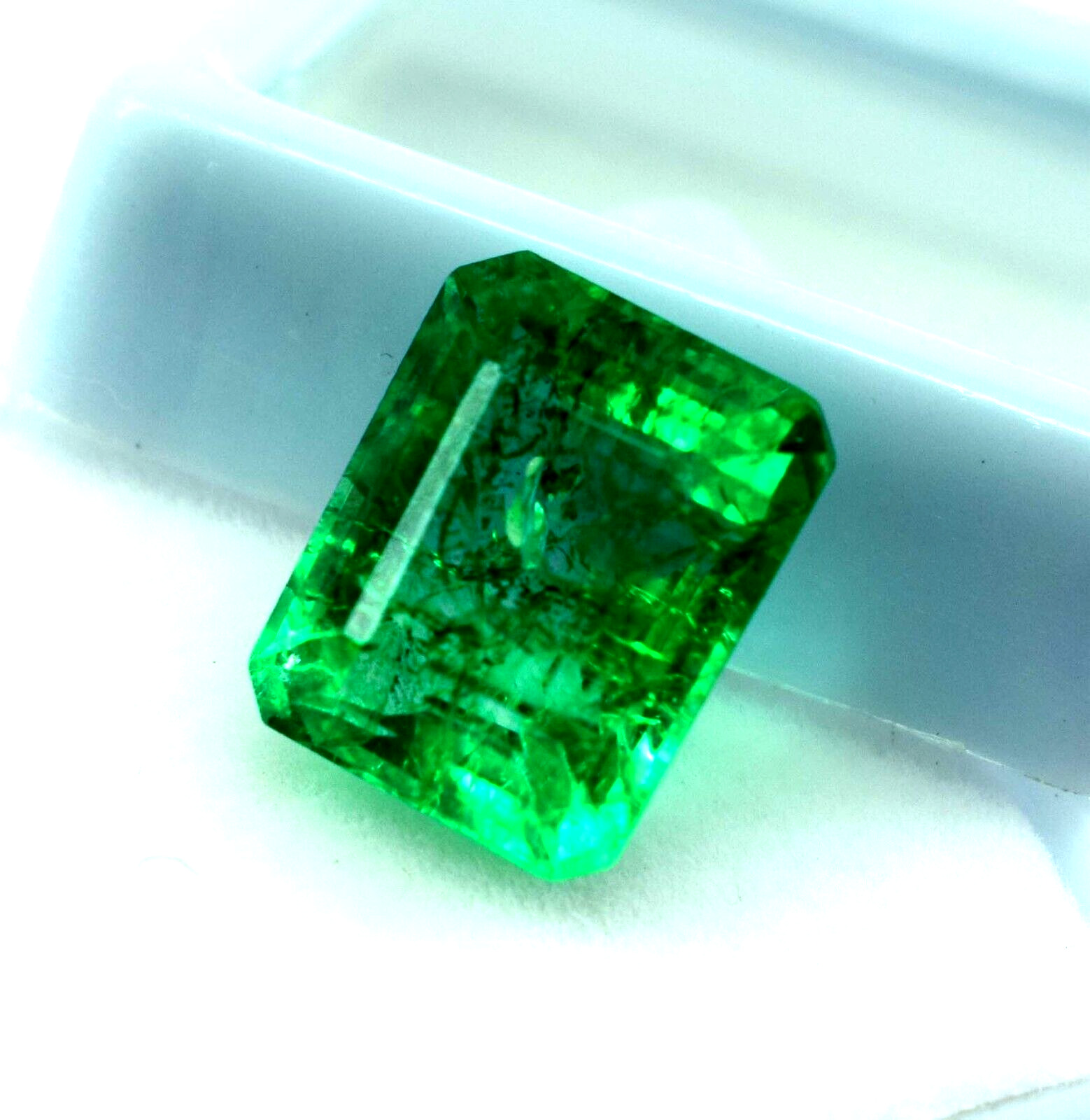 Best offer 10 Ct Emerald Cut Natural Certified  Emerald Loose Ring Gemstone