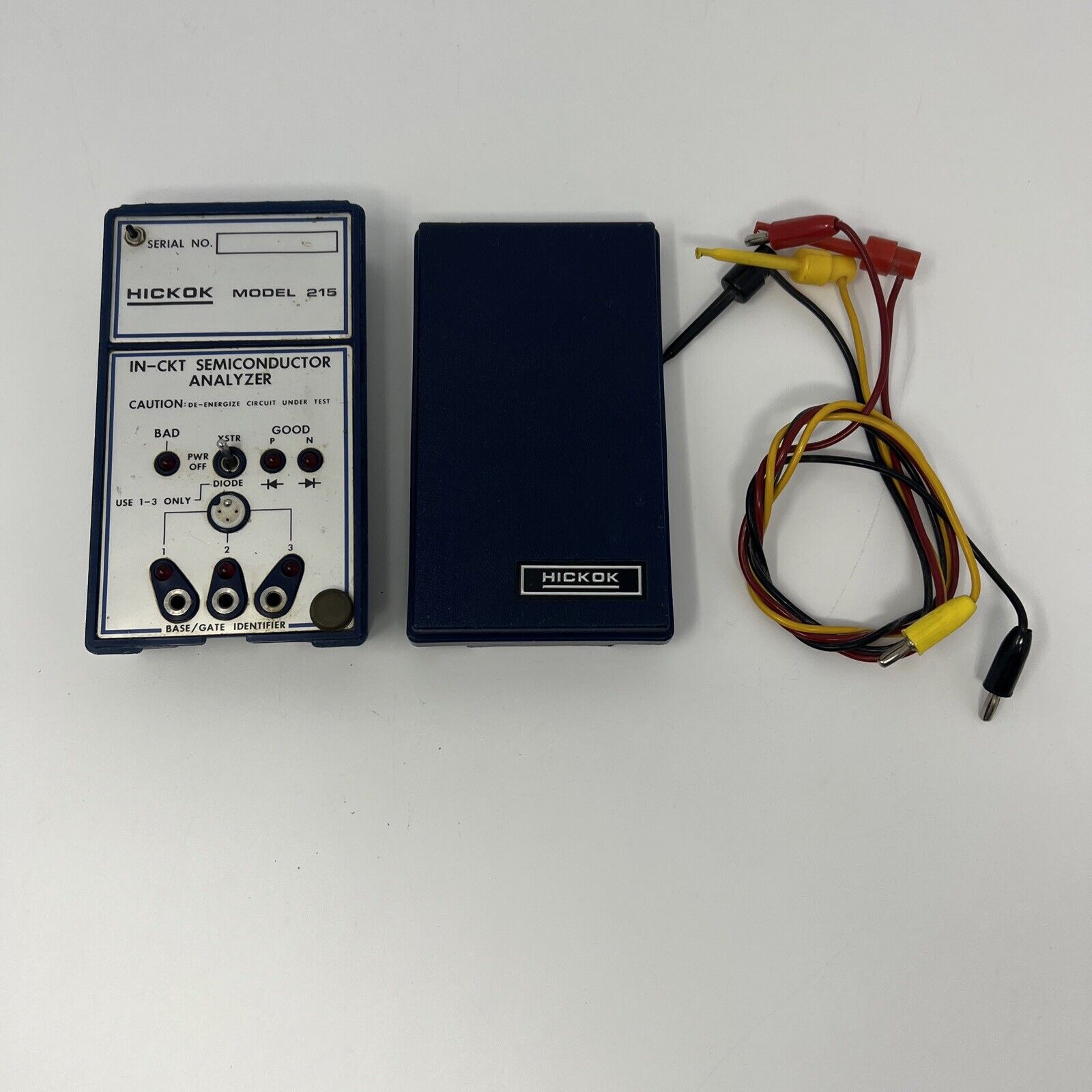 Hickok Model 215 IN-CKT Pocket Automatic Semiconductor Analyzer￼ With Probes