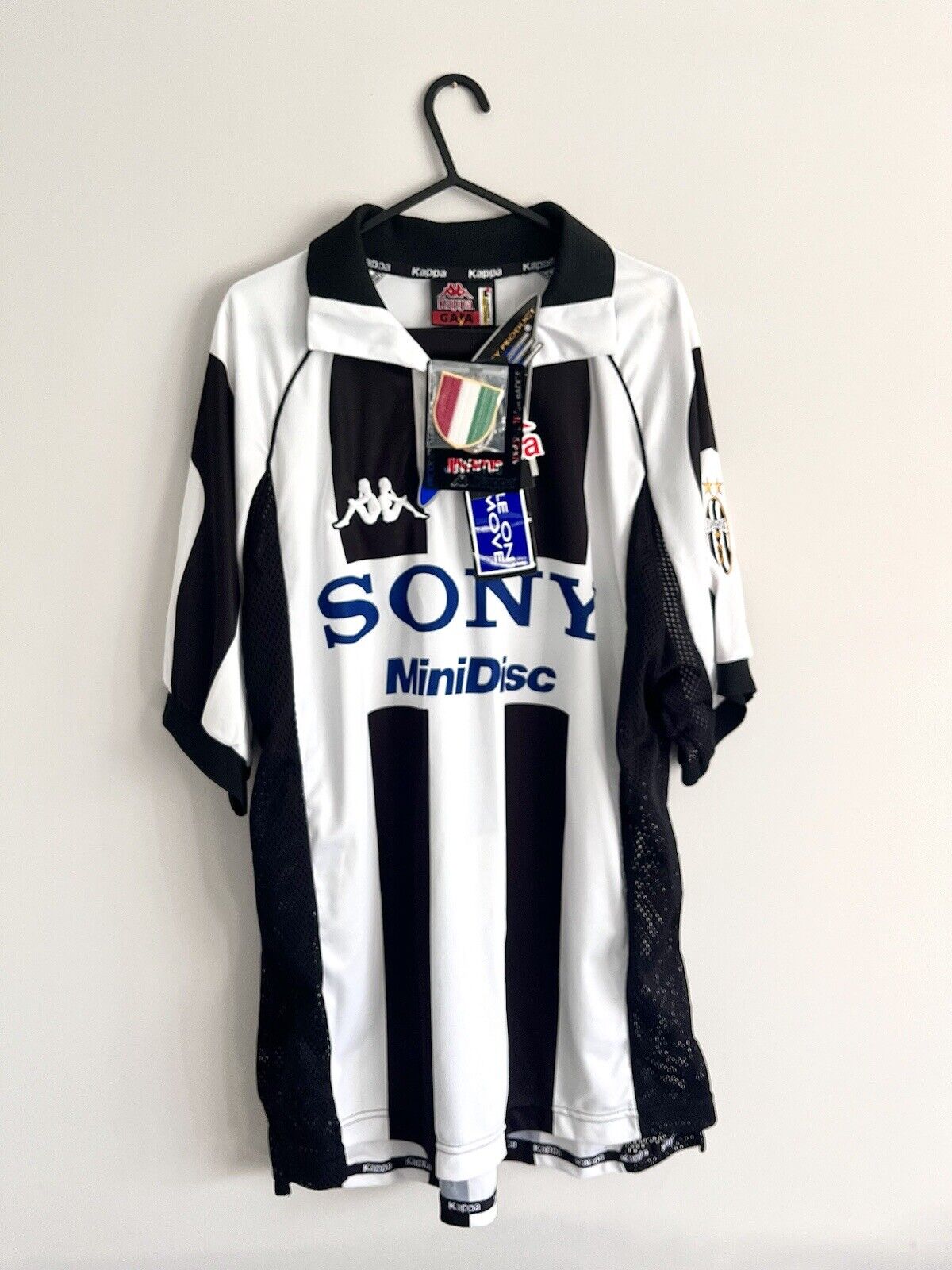 Juventus 1997/98 Home Football Shirt BNWT (Original - Very Rare)