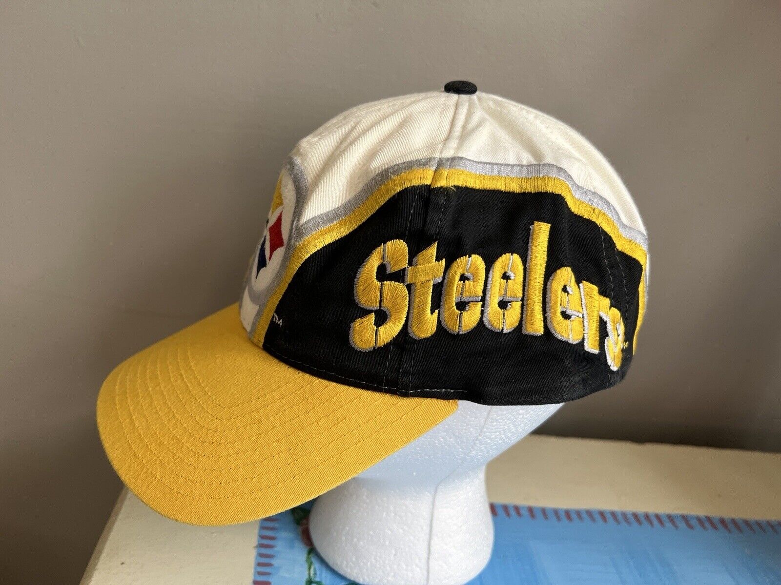 PITTSBURGH STEELERS East Port Vintage 1990’s NFL SnapBack Hat VG+++