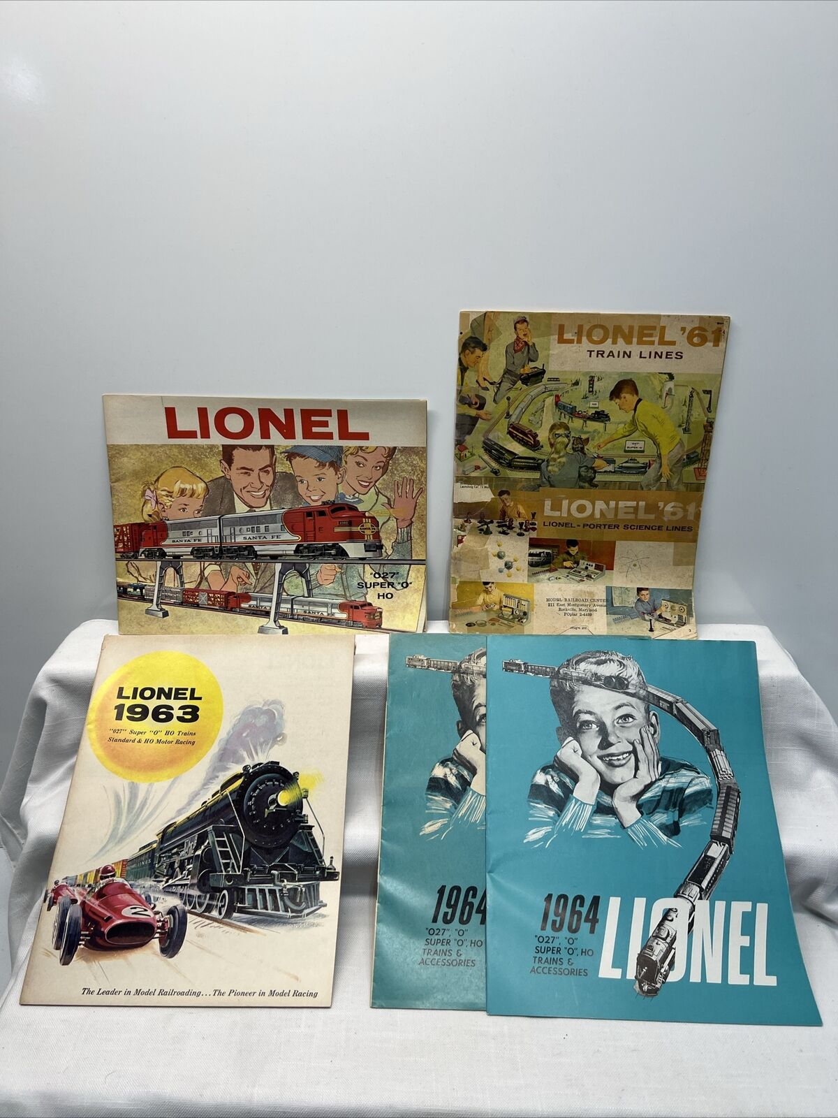 Lionel Postwar Catalogs  1960, 1961, 1963, & 1964 90-10