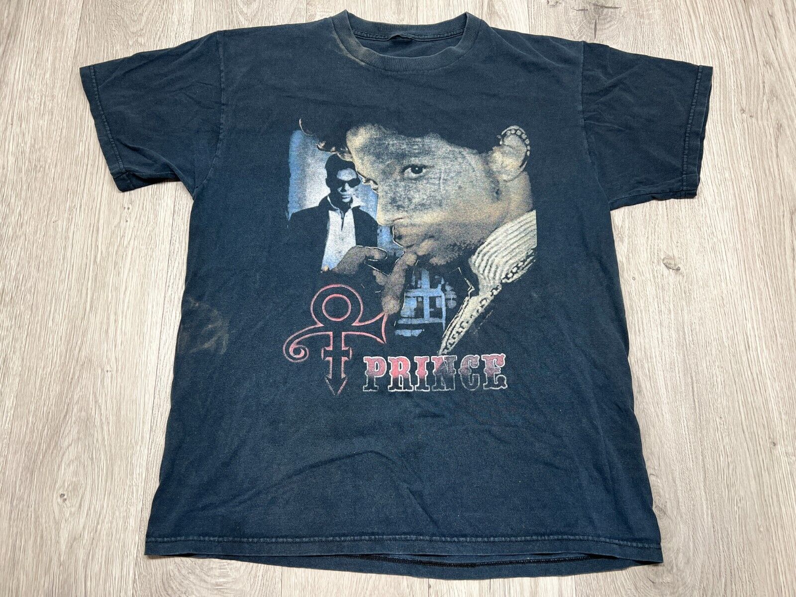 Vintage Prince Tour T-shirt Musicology 2004ever Faded Y2K Band Tee Black Size L