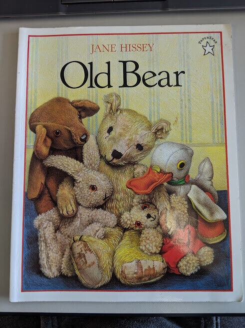 L👀K Old Bear by Hissey, Jane Published in 1986 By Philomel Books