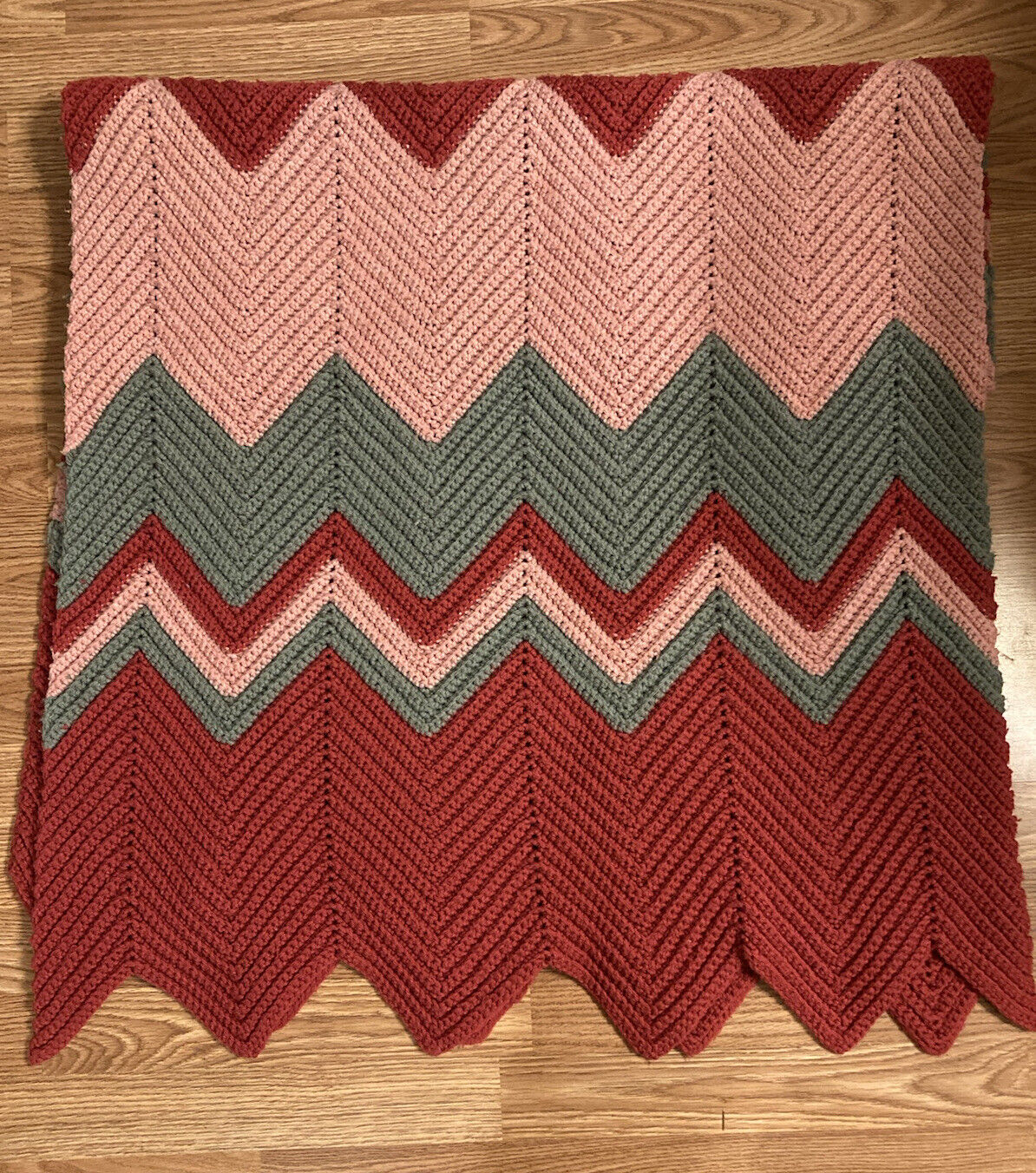 Handmade Crochet Knitted Zigzag throw blanket 30x82