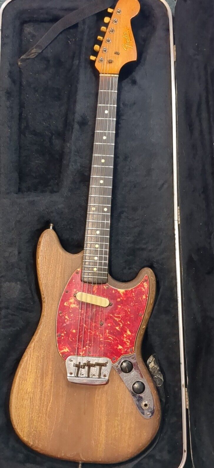 Vintage 1965 Fender Musicmaster II All Original Retro Guitar w/ Peavey Hard Case