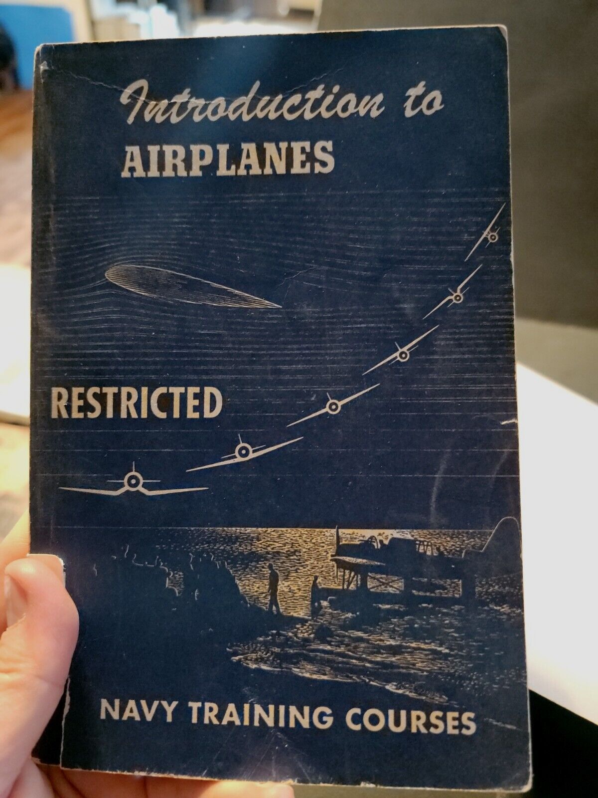1944 WWII era Navy Training Courses Book Introduction to Airplanes Restricted