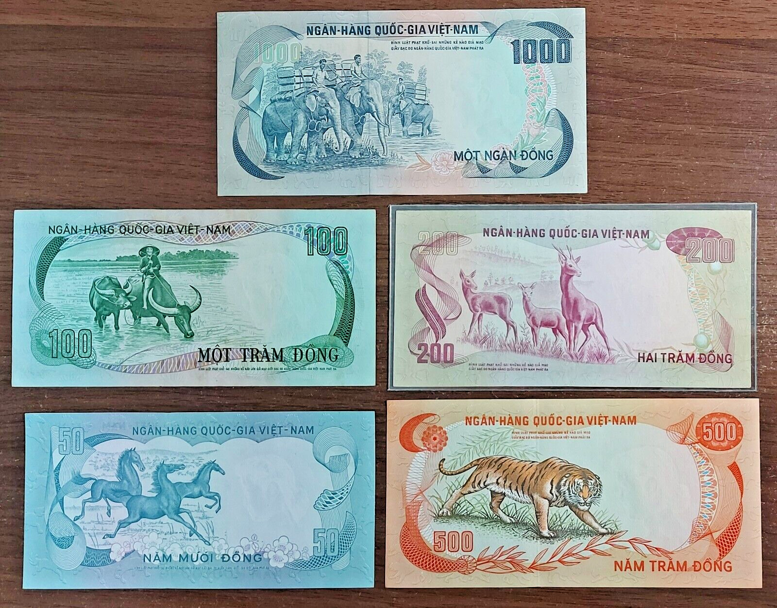 Set 5 PCS  1972 - 1975 SOUTH VIETNAM 50, 100, 200, 500 & 1000 Dong banknotes Cir