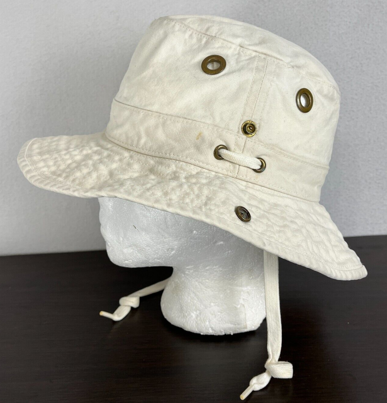 Classic TILLEY Vintage Hat Size 7 Cream Canvas Bucket Safari Travel Sun