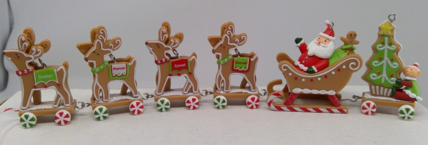 2009 Hallmark 5 Piece Santa's Gingerbread Sleigh Set Ornaments - NO BOXES