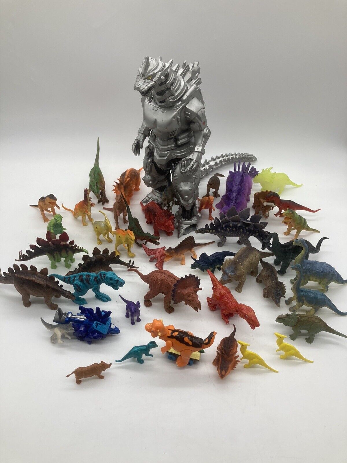Lot Of 44 Plastic Dinosaur Toys Figurines Miscellaneous Mixed Lot Vintage To Now