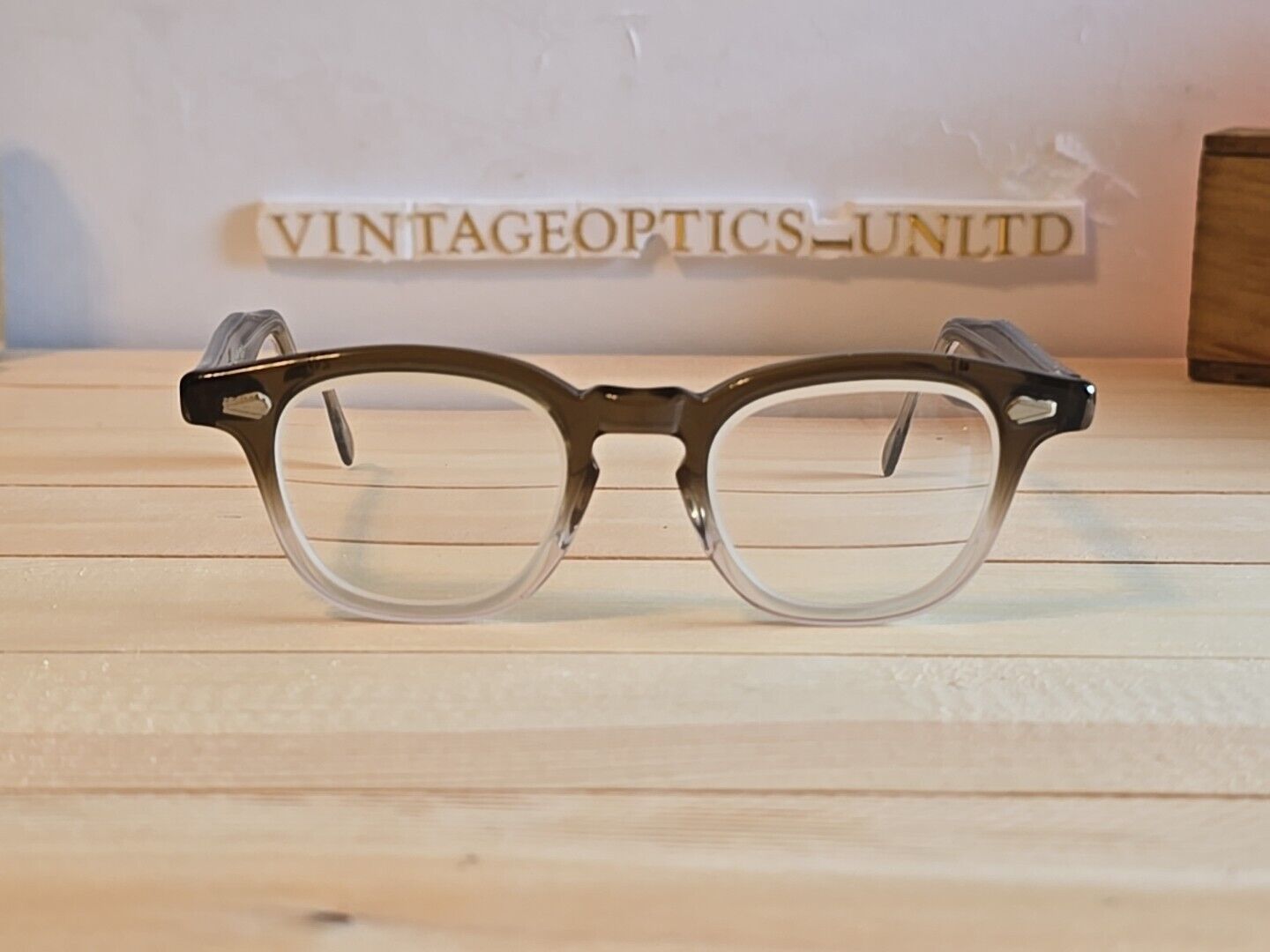 USA Optical Vintage 1950s Era Horn Rimmed Two Tone Eyeglasses Frame. Mint.
