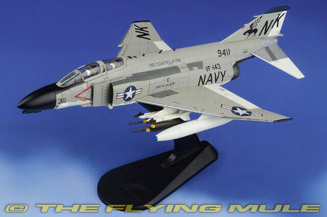 Hobby Master 1:72 F-4B Phantom II USN VF-143 Pukin Dogs NK311