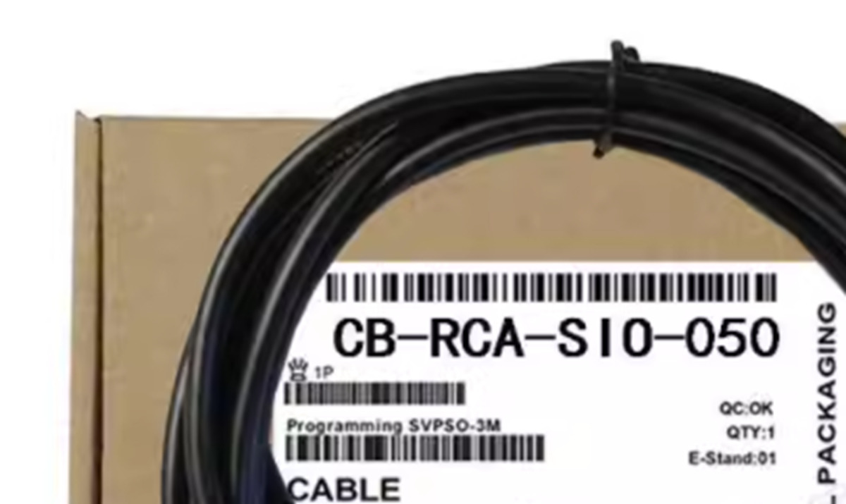 NEW IAI CB-RCA-SIO-050 PLC Programming Cable