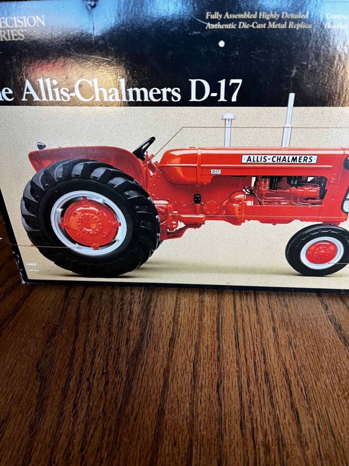 Ertl Allis Chalmers D-17 1/16 diecast farm tractor replica collectible