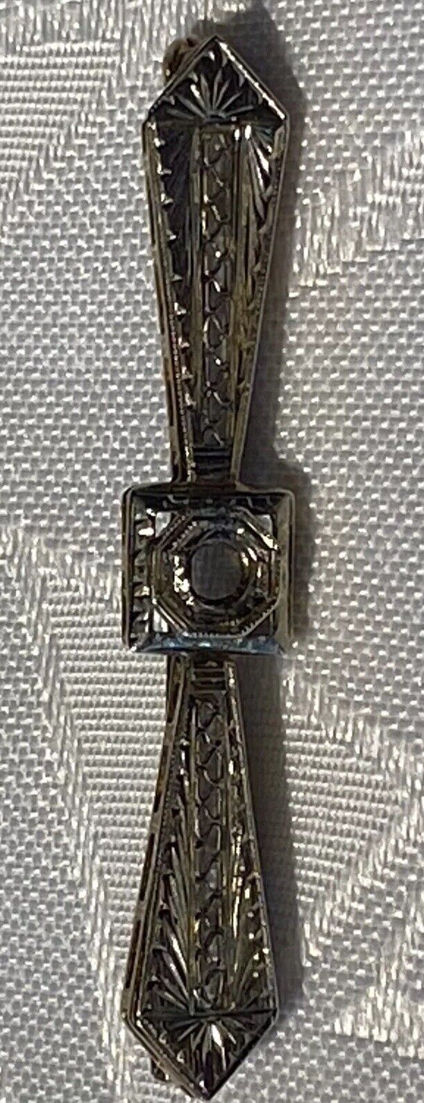 1900’s Antique 14K White Gold Single Cut Filigree Brooch Bar Pin (missing Stone)