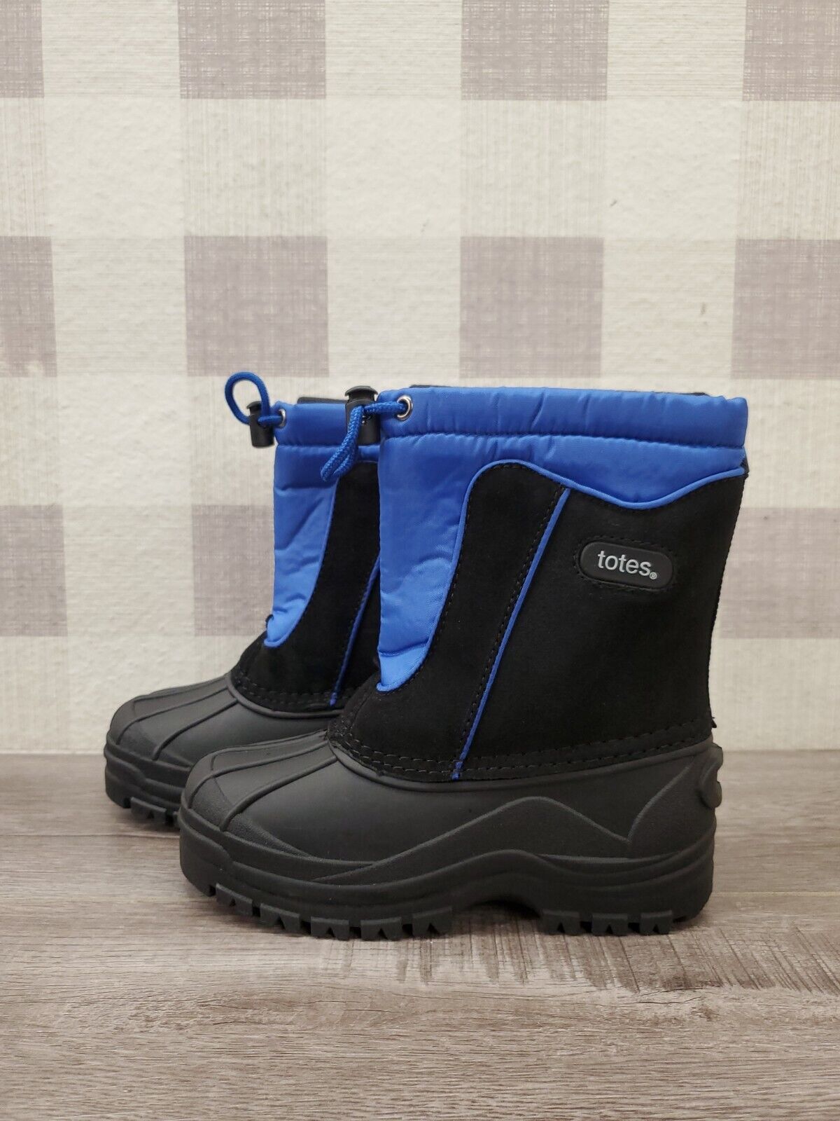 Totes Kids Action Insulated Snow Boots Size 2 Black/Blue - New ✅