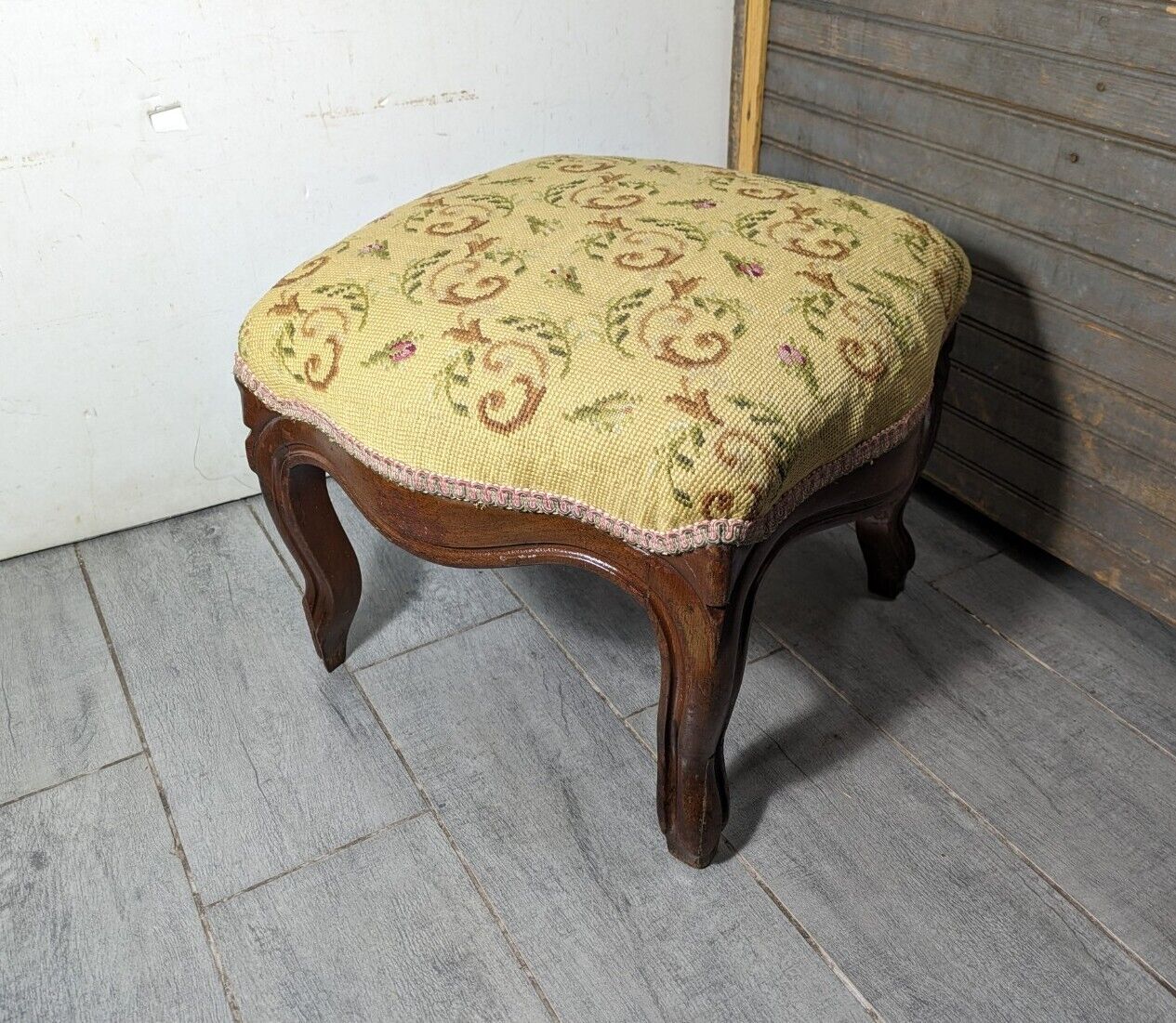 Antique French Provincial Needlepoint Footstool Ottoman Victorian Queen Anne