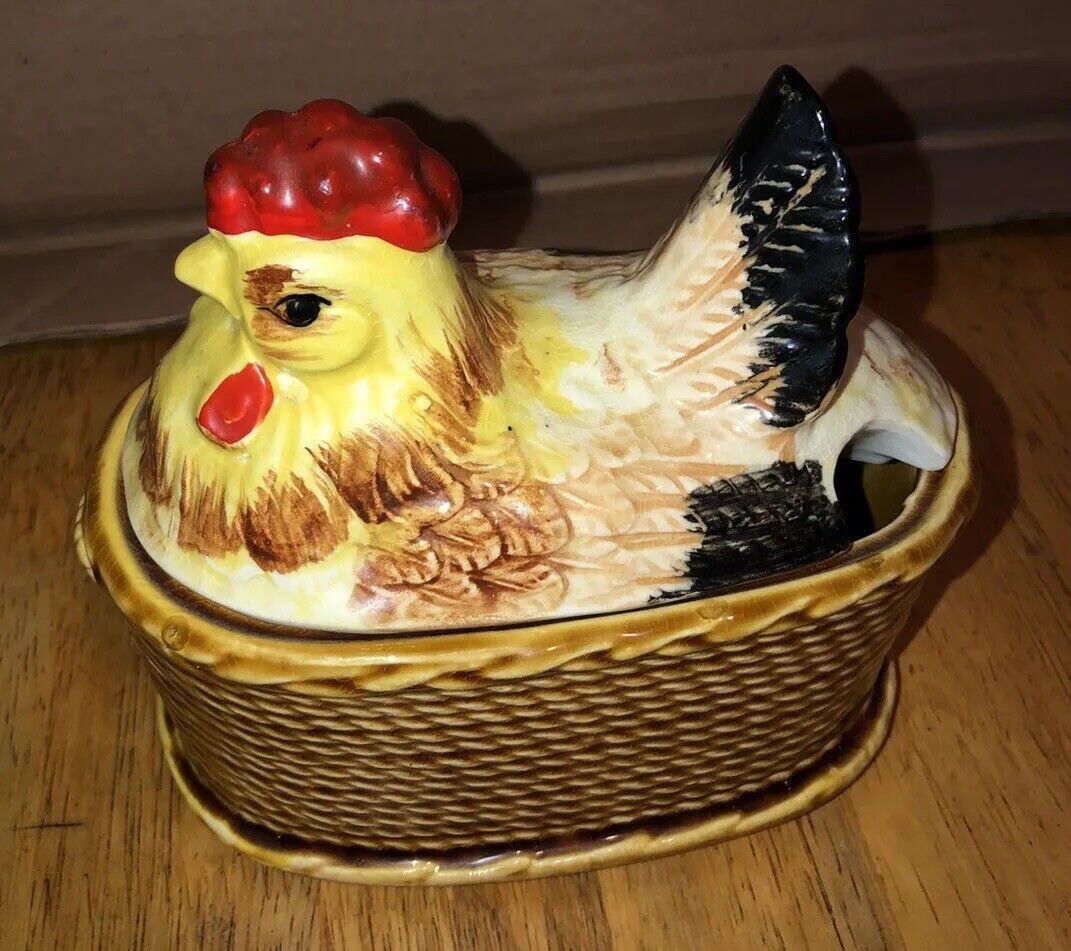 Vintage Ceramic Hen On Nest Tureen Serving Dish ￼fun