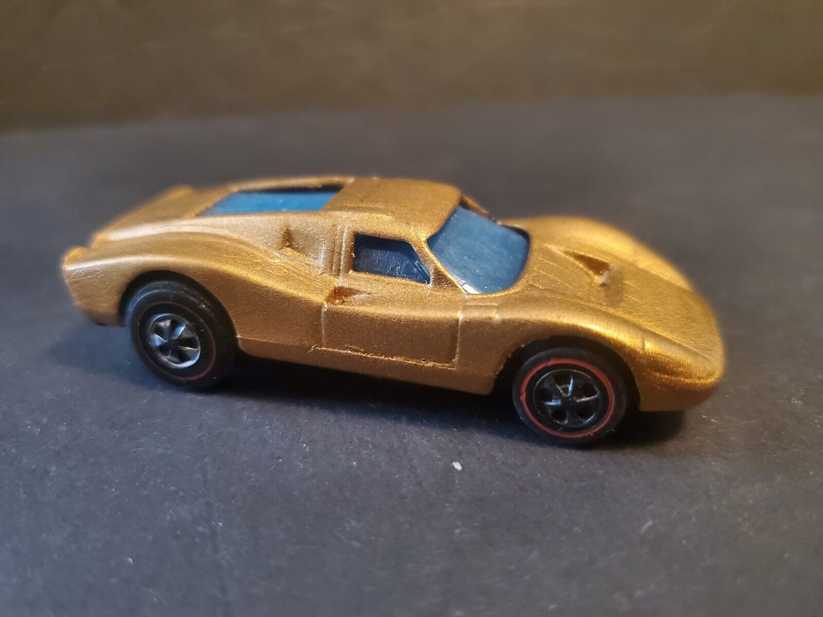 Vintage 1970 Mattel Hot Wheels Redline SIZZLERS - Gold Ford Mark IV