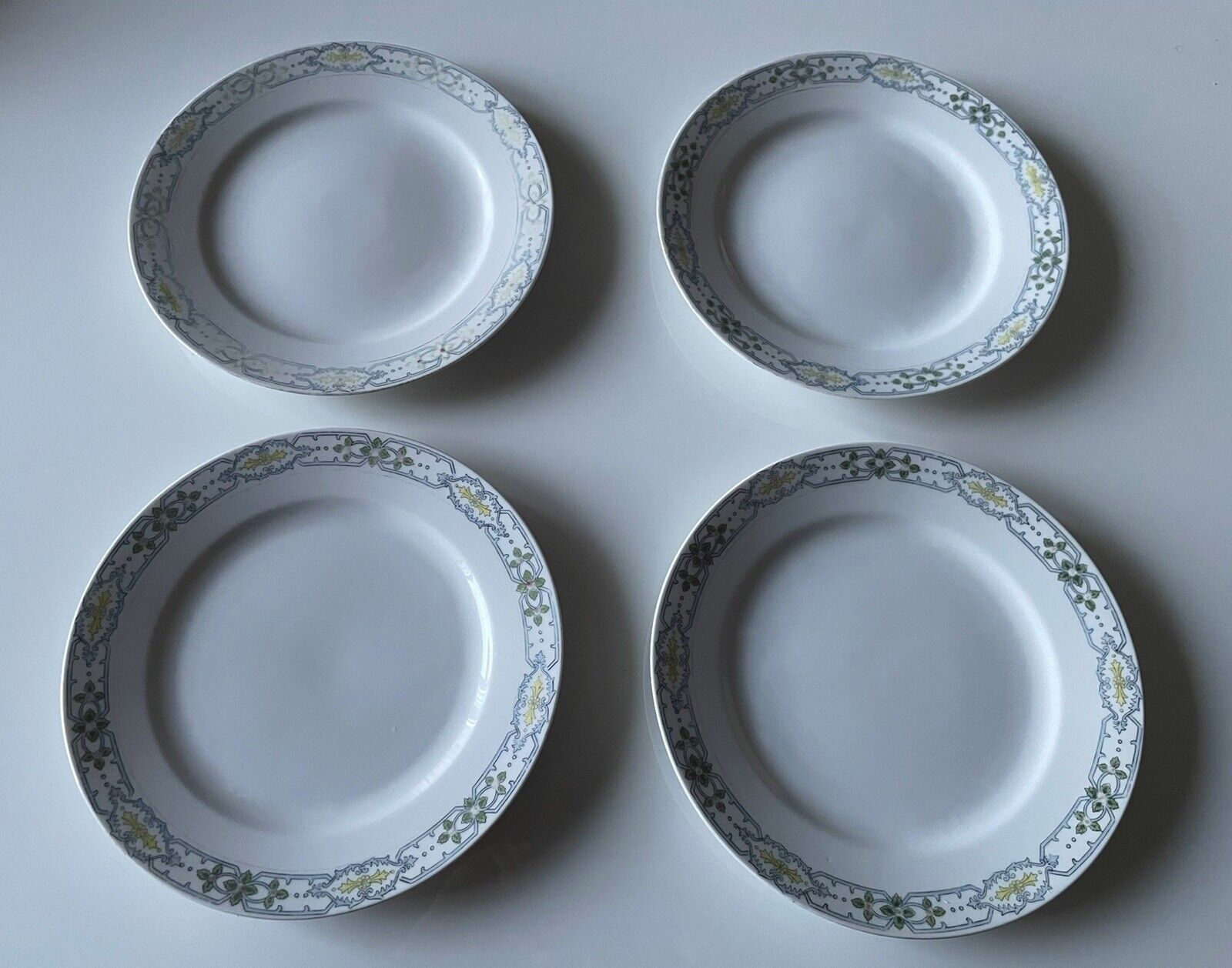 NORITAKE CHINA N1944 DINNER PLATES SET OF 4 RARE DISCONTINUED PATTERN