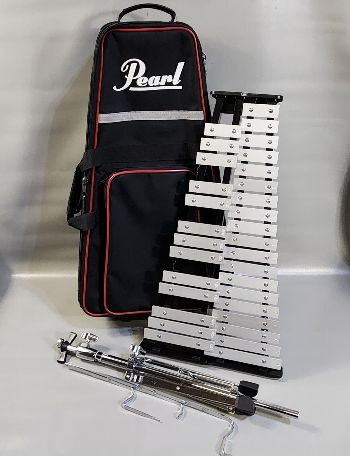 Pearl Xylophone 32 Bell Precession Instrument Roller Bag Stand