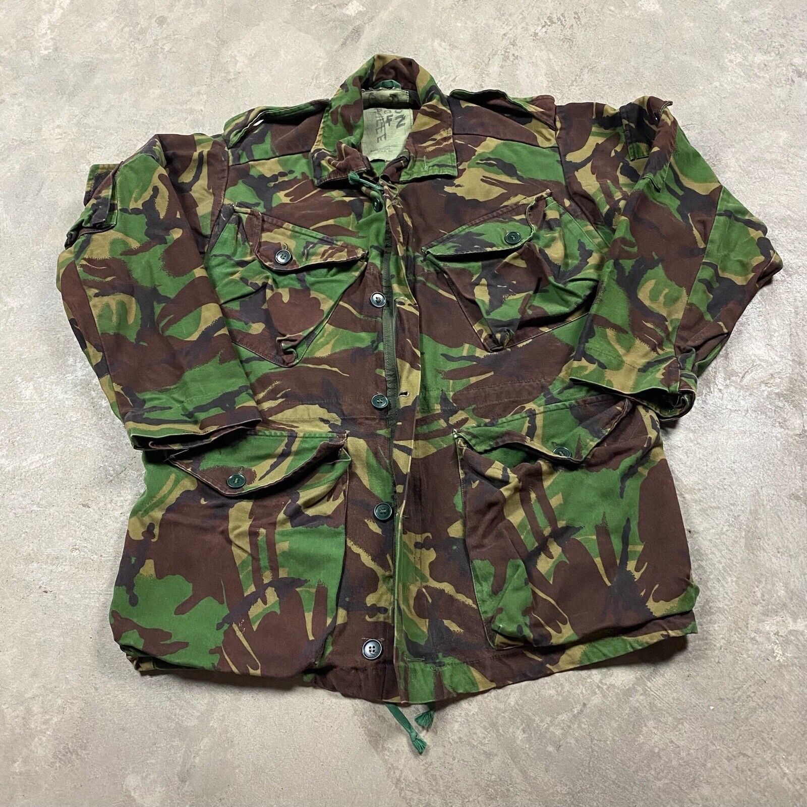 60s VTG British Army 1968 Combat DPM Camo Shirt Jacket M/L England Slant Pockets