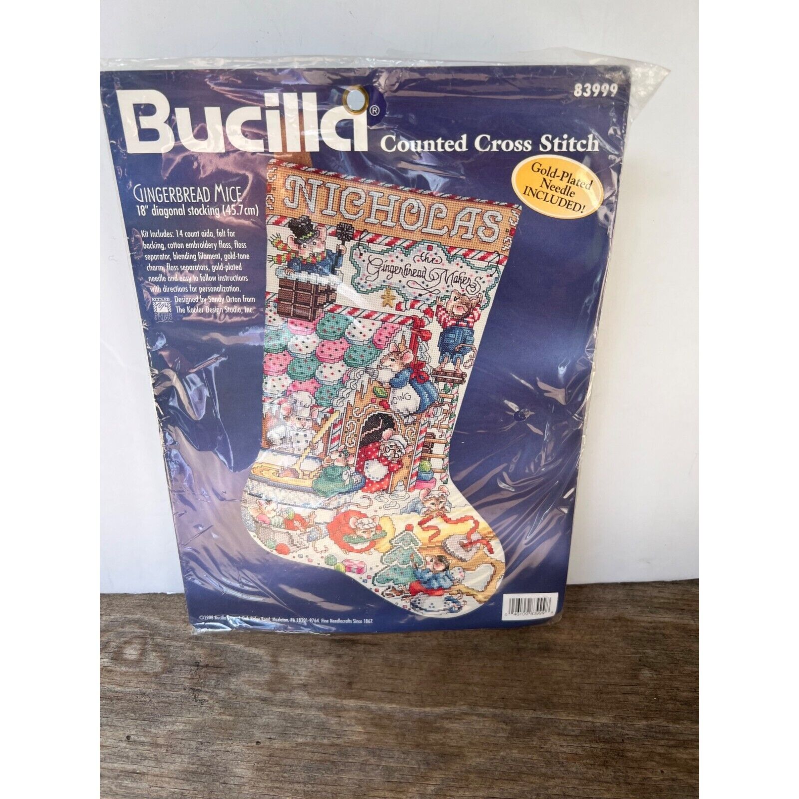 Vintage Bucilla Counted cross stitch Gingerbread Mice 83999