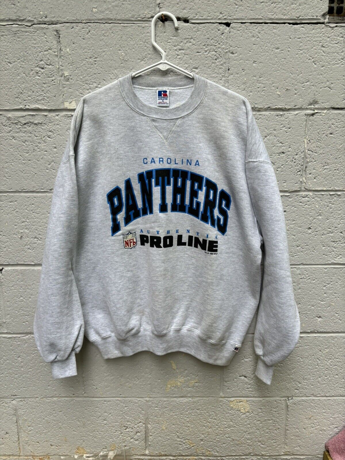 Vtg 1995 NFL Russell athletic Carolina Panthers Sweatshirt XL Made In USA