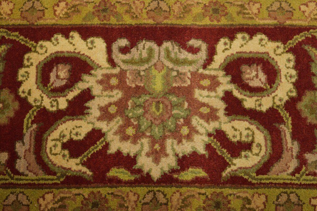 Authentic Hand-Knotted 8x10 Rug LA-52932