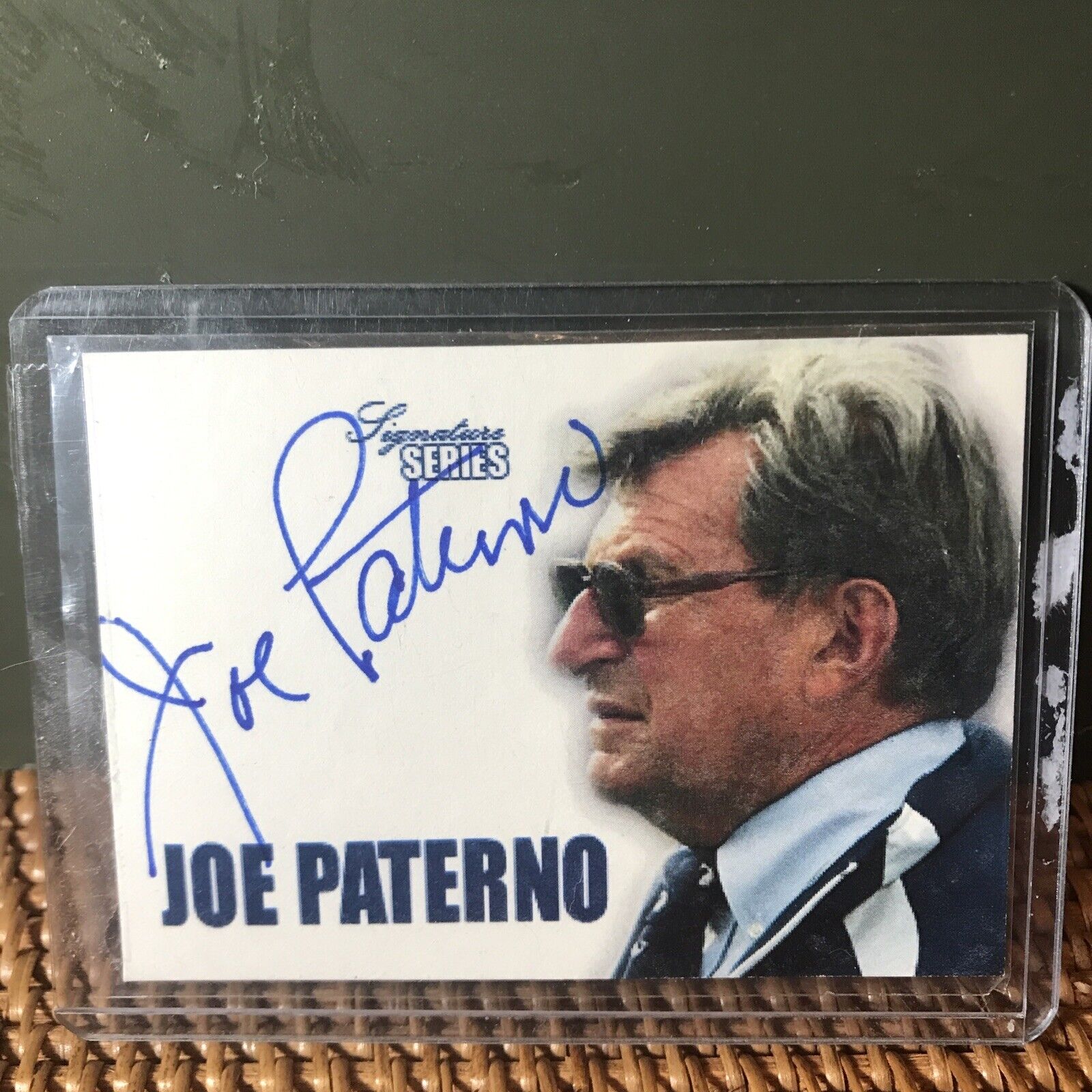 Joe Paterno Hand Signed Signature Series Penn State Nittany Lions Card