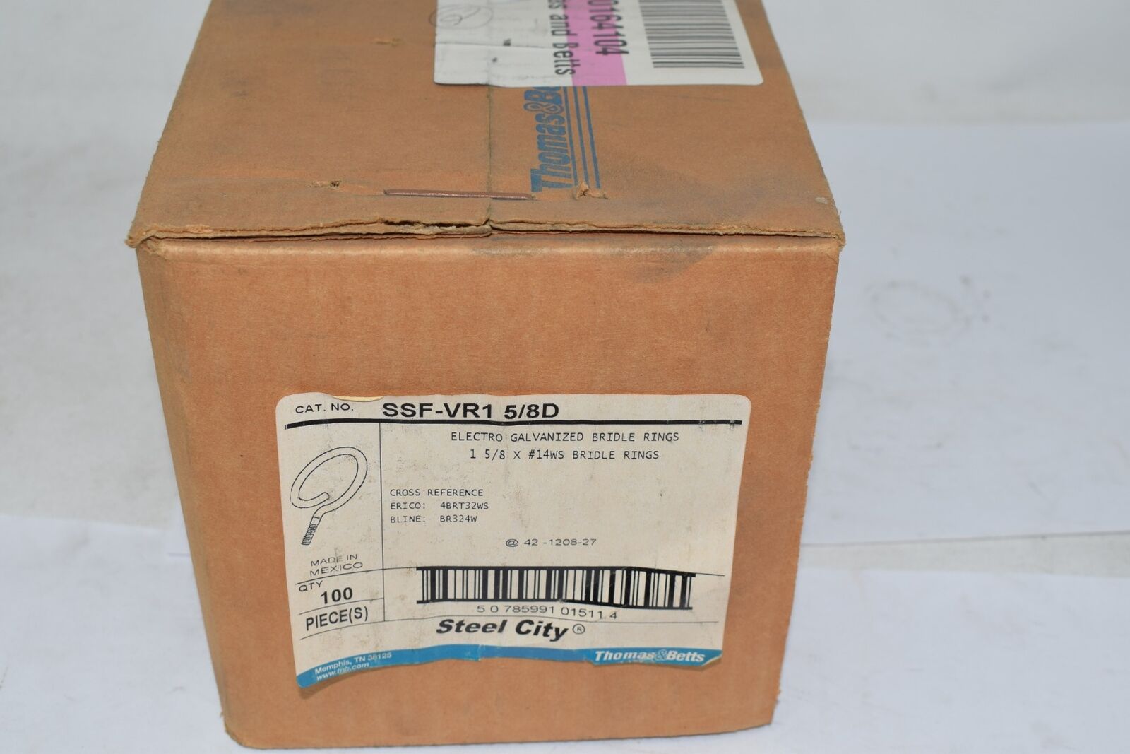 Box of 100 NEW Thomas & Betts SSF-VR1 5/8D 1 5/8 X #14WS BRIDLE RINGS