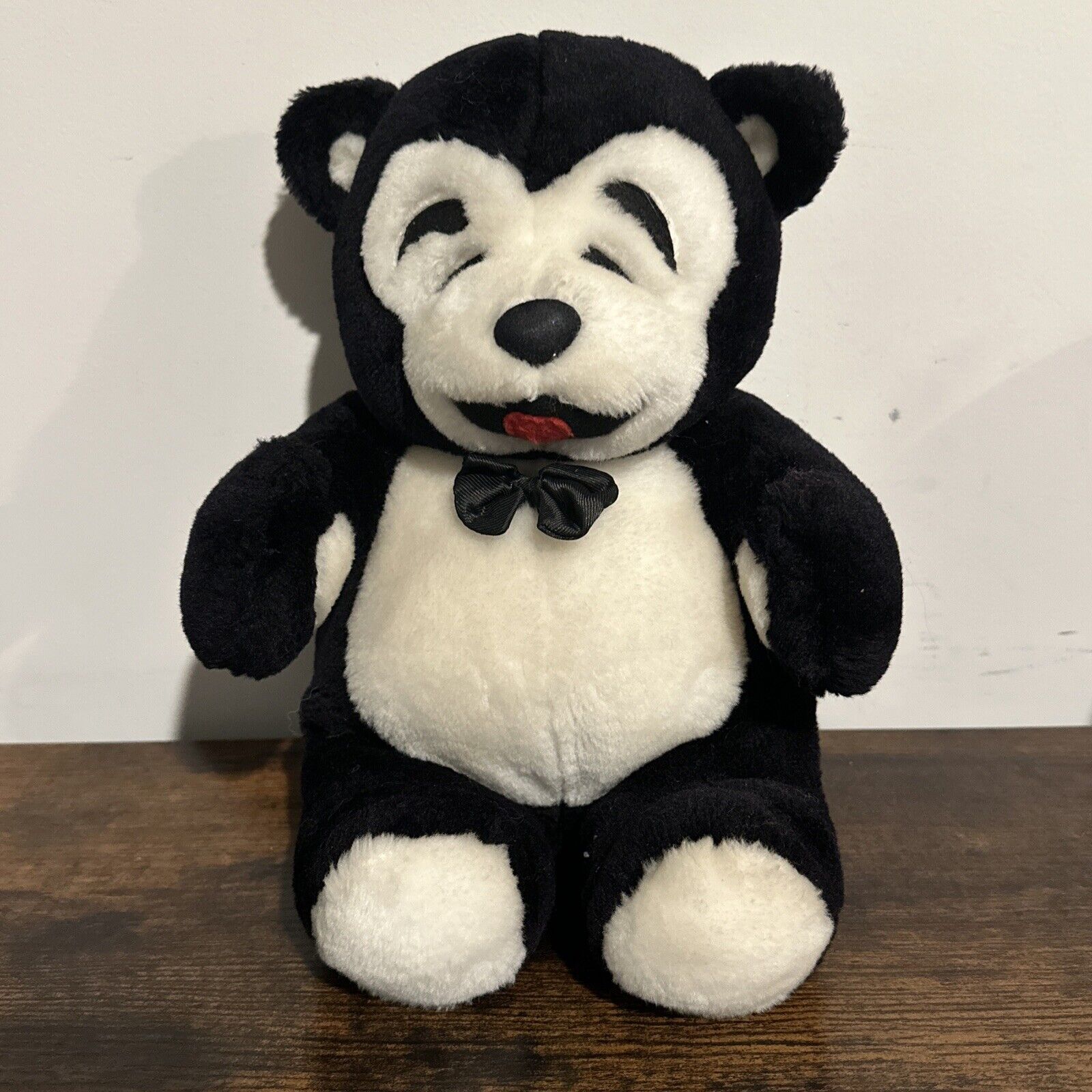 Vintage Bruno Bear Black & White With Happy Face Excellent Condition 1994-95