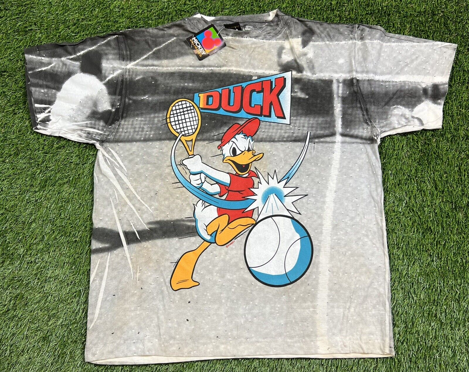 NWT\'S VTG 90\'s Mickey Unlimited Donald Duck Tennis AOP T-Shirt Men\'s L Deadstock