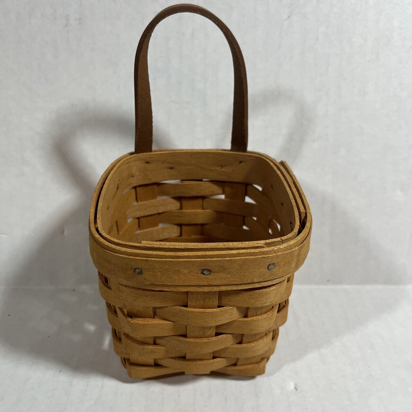Longaberger Chives Basket - DC 1996 - IL  - 4 by 4 by 4 - Hanger