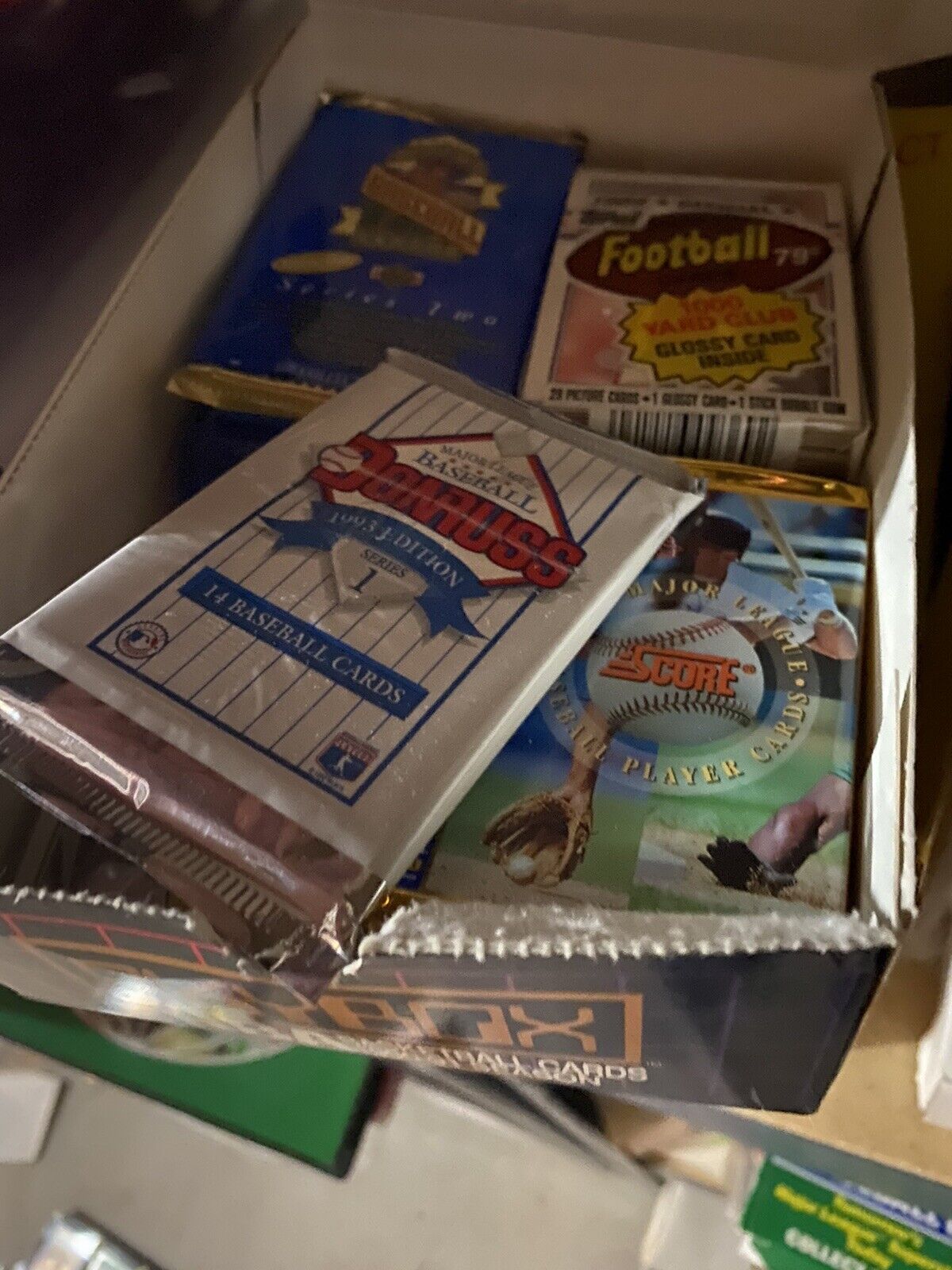 Factory Sealed LOT OF NEW OLD VINTAGE UNOPENED MLB BASEBALL CARDS IN PACKS Bonus