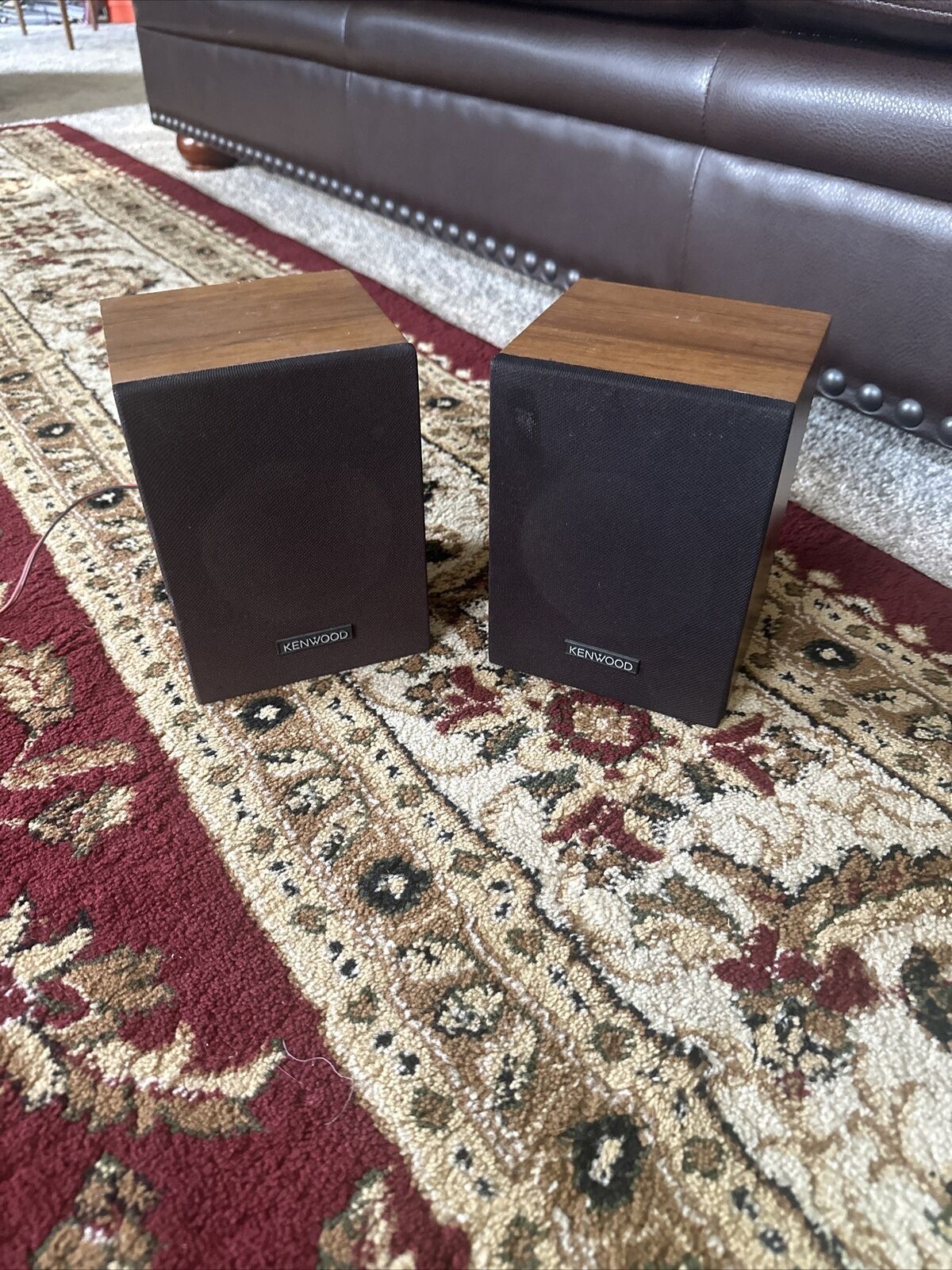 LSK 02S  40 Watts 8-OHMS 4” Vintage Kenwood Full Range Shelf Speakers