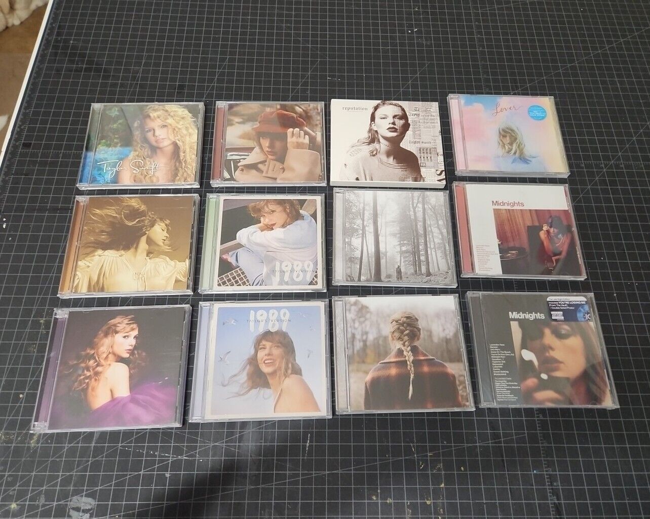 Lot of 12 - Taylor Swift CD Albums - Reputation Midnights Lover 1989 & MORE