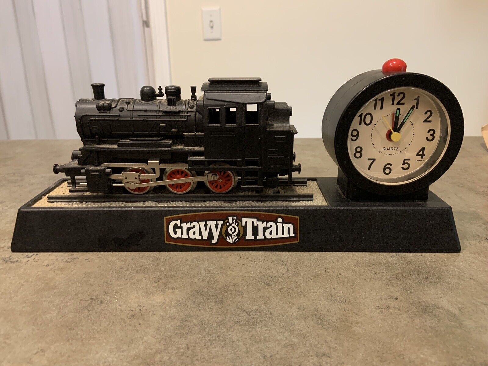 Vtg Gravy Train Locomotive Alarm Clock Battery Operated Read