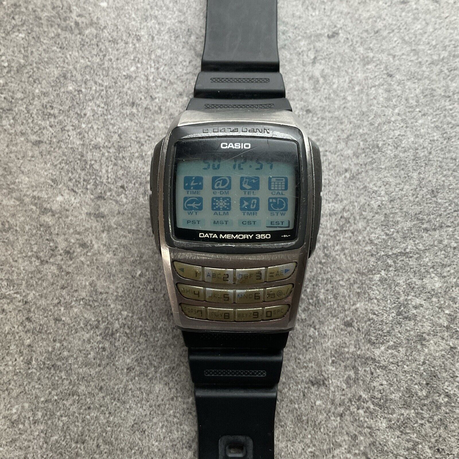 1992 CASIO EDB-610 (2550) e-Data Bank Data Memory 350 Watch 36mm Case Bin W