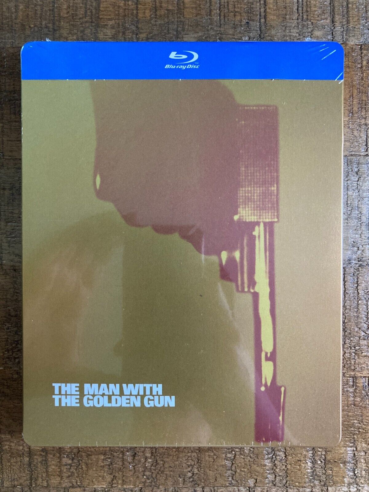 The Man with the Golden Gun w. Steelbook (Blu-ray, 1974, Import, Region Free)