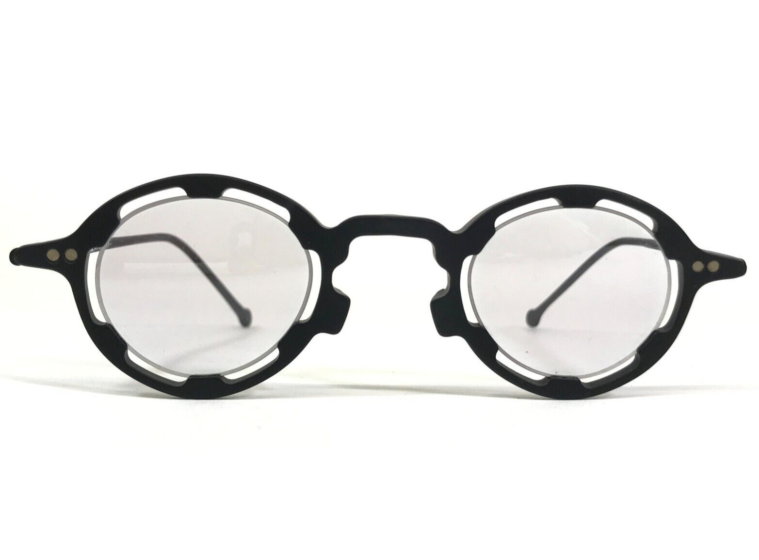 Vintage la Eyeworks Sunglasses REGUMBA 101M Matte Black Round with Purple Lenses