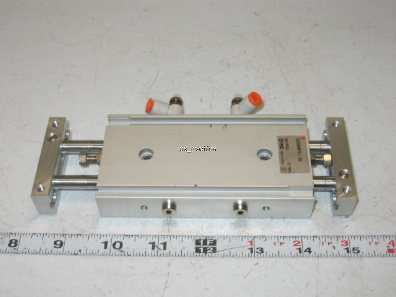 SMC Pneumatic Dual Rod Cylinder 20mm Stroke CXSWM15-20