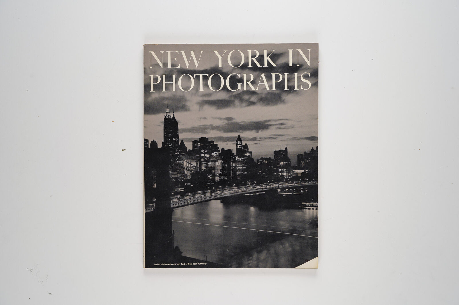 New York in Photographs by William Cole & Julia Colmore 1961