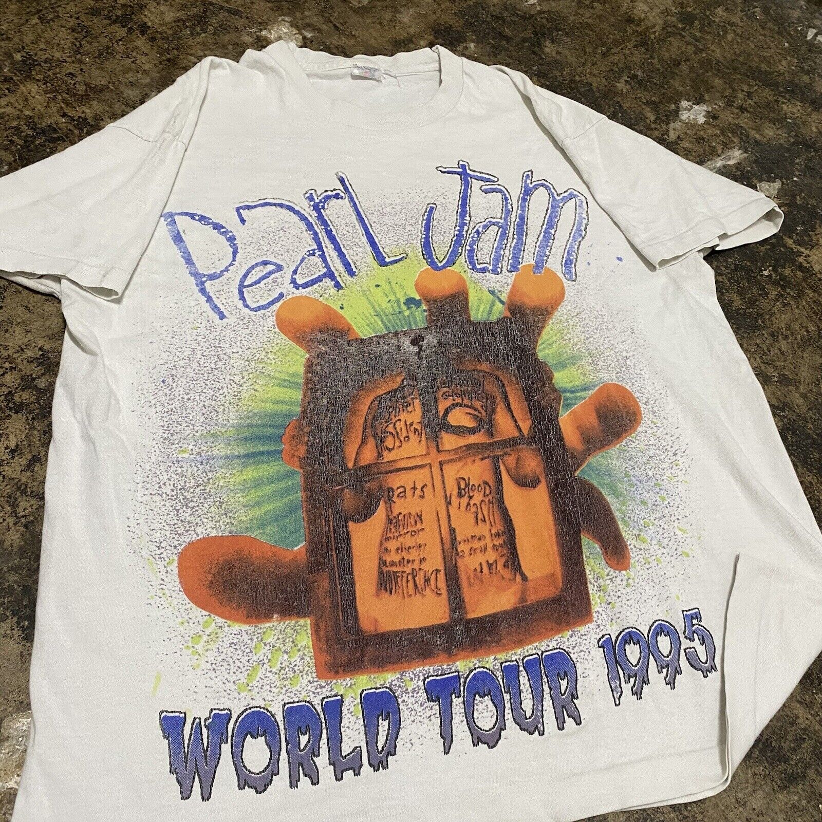 Vintage 1995 Pearl Jam T Shirt