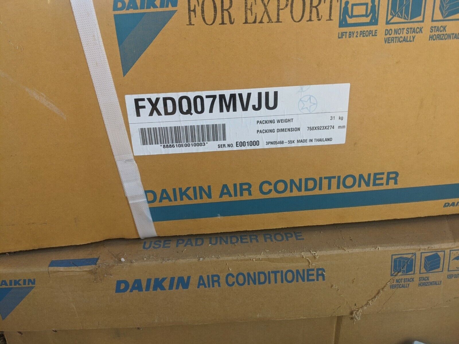 Daikin indoor air handler fan coil heat pump 230v FXDQ07MVJU R410A VRV Unit slim