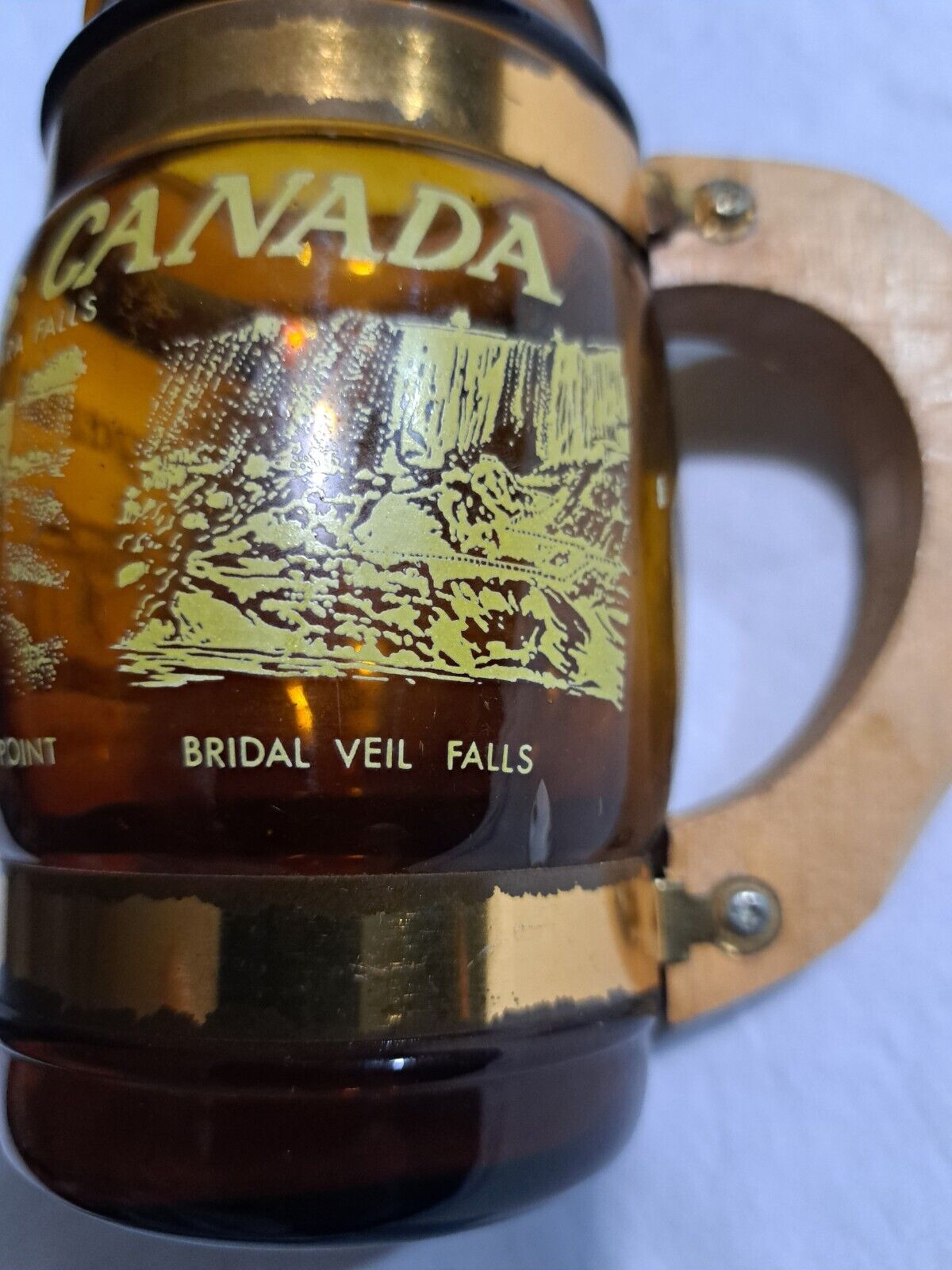 Canada Brown Glass Mug Siesta Ware Style Wood Handle 1970\'s Niagara Falls