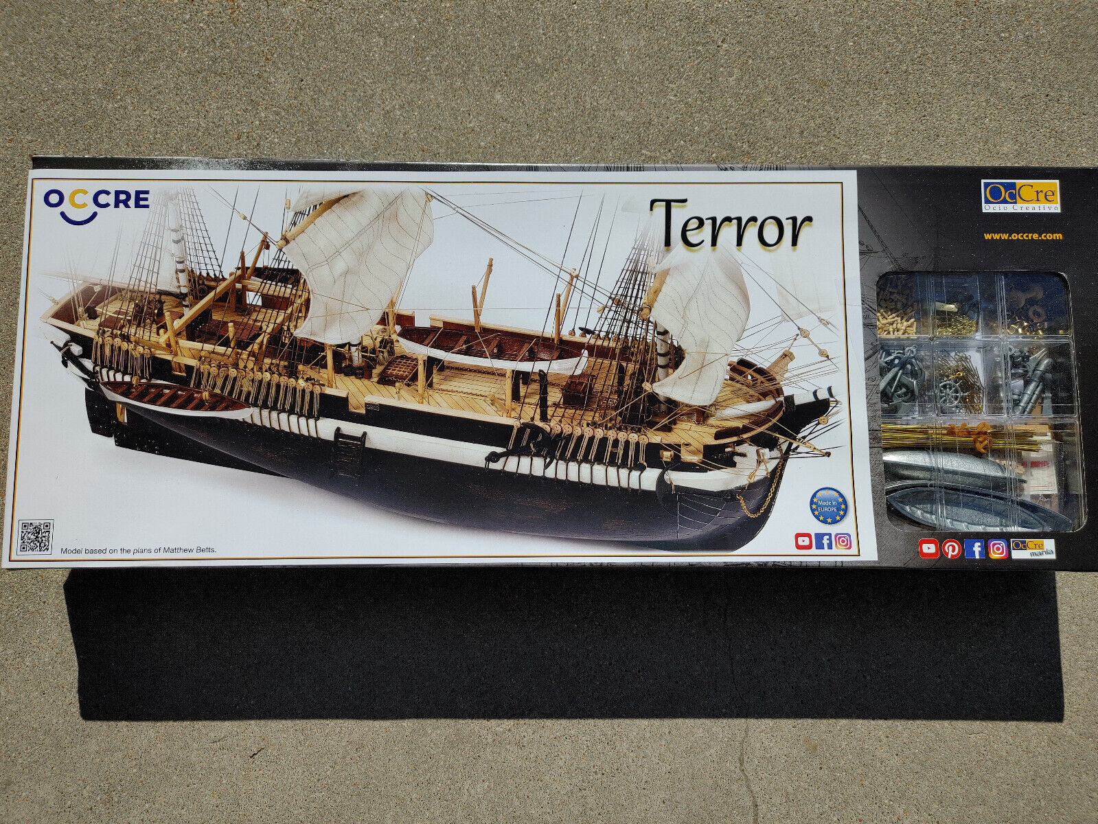 New/Open Box- HMS Terror Wooden Ship Model - 1:75 scale by OcCre