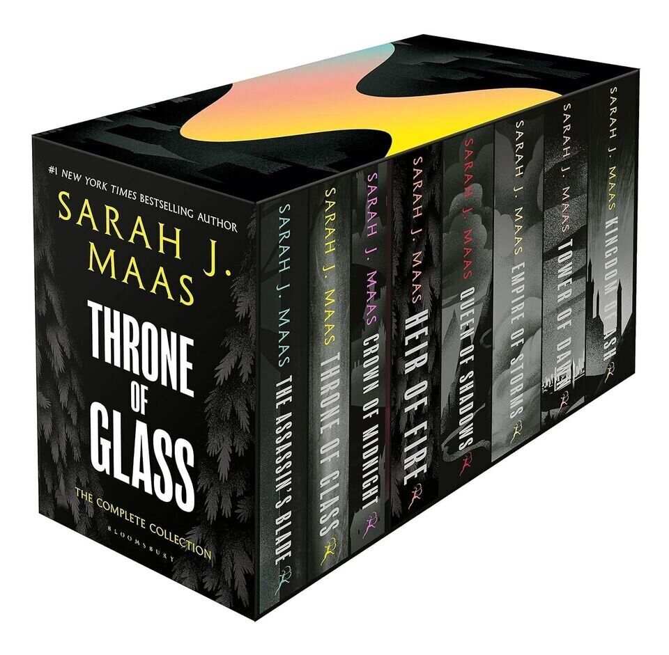 Throne of Glass by Sarah J. Maas..8 Book Box Set || . ||