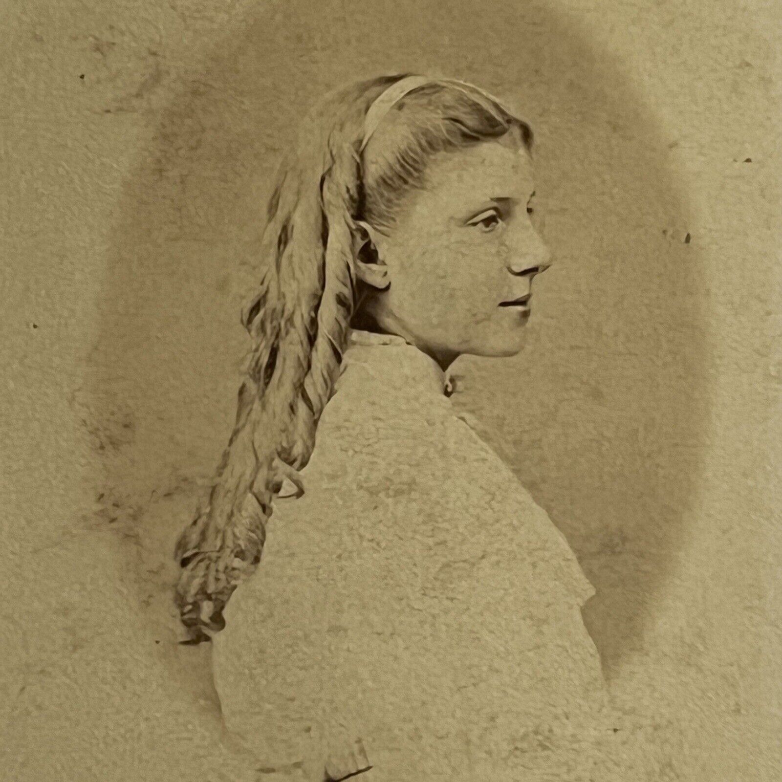 Antique CDV Photograph Beautiful Young Woman Teen Long Curled Hair Side Profile