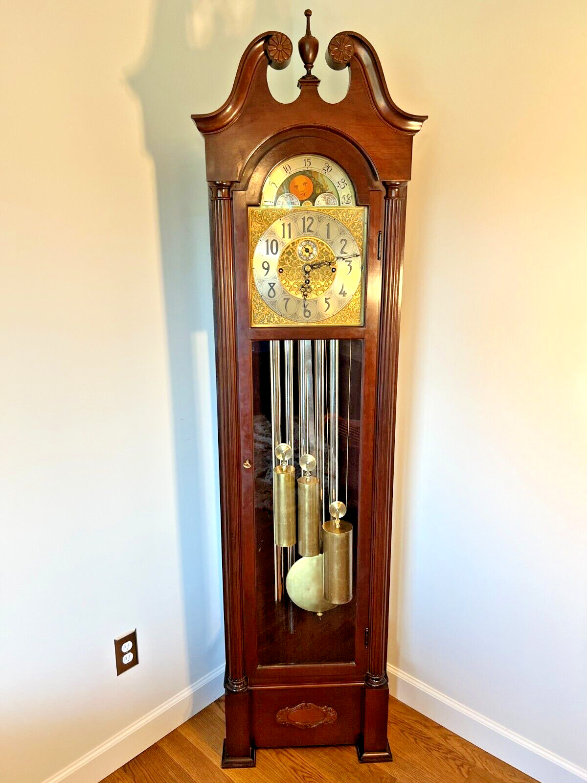 Herschede Grandfather\'s Clock 5 Tube Model 217, Whittier, Circa 1937 Runs
